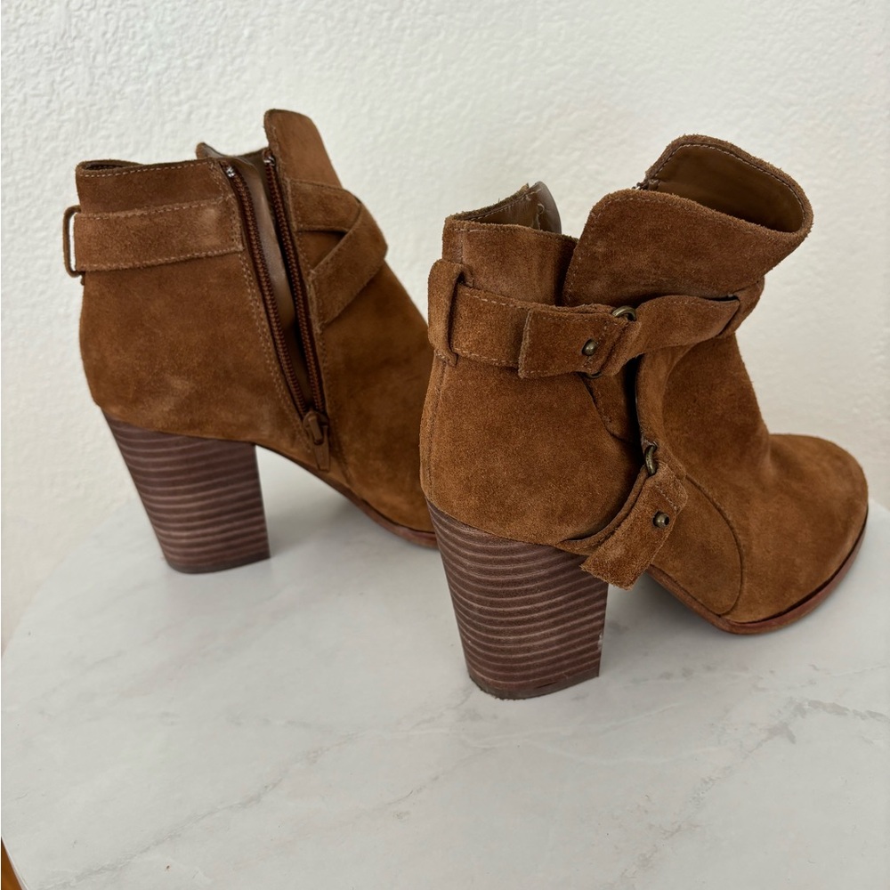 EUC Leather boots